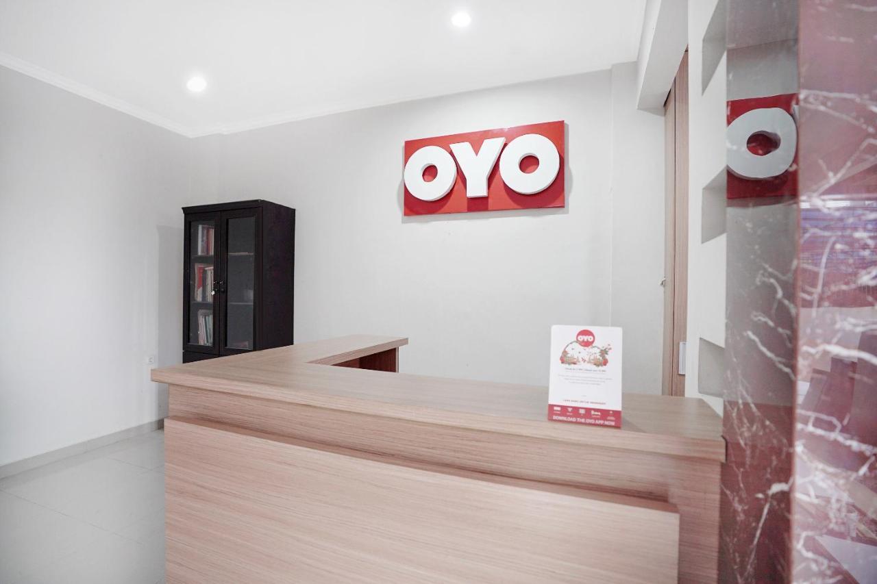 Oyo 415 The Kartini 8 Residence Jakarta Exterior foto