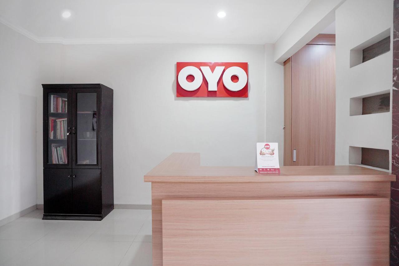 Oyo 415 The Kartini 8 Residence Jakarta Exterior foto