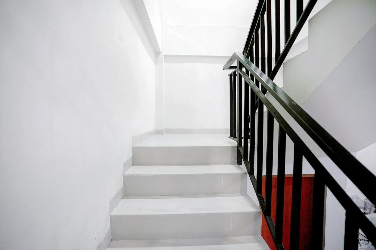 Oyo 415 The Kartini 8 Residence Jakarta Exterior foto