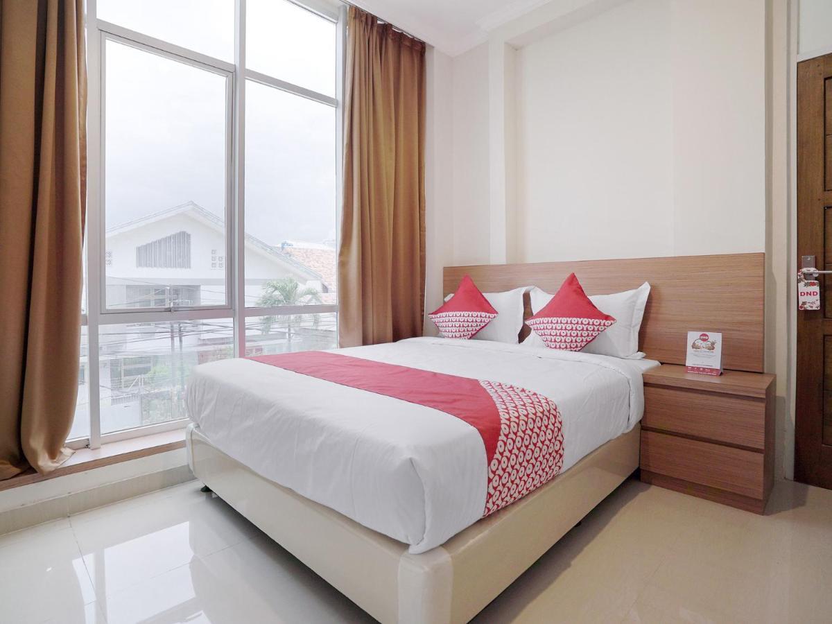 Oyo 415 The Kartini 8 Residence Jakarta Exterior foto