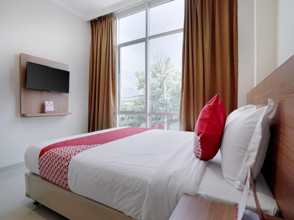 Oyo 415 The Kartini 8 Residence Jakarta Exterior foto
