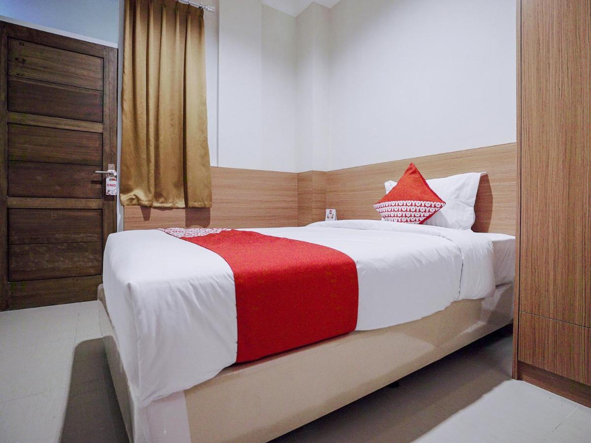Oyo 415 The Kartini 8 Residence Jakarta Exterior foto